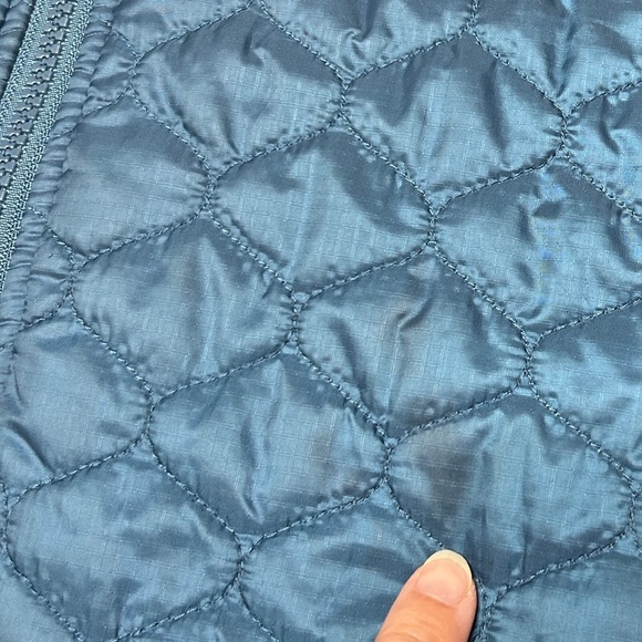 LL Bean women’s blue vest size 1X camping fall walking hiking casual *Read - Picture 12 of 12